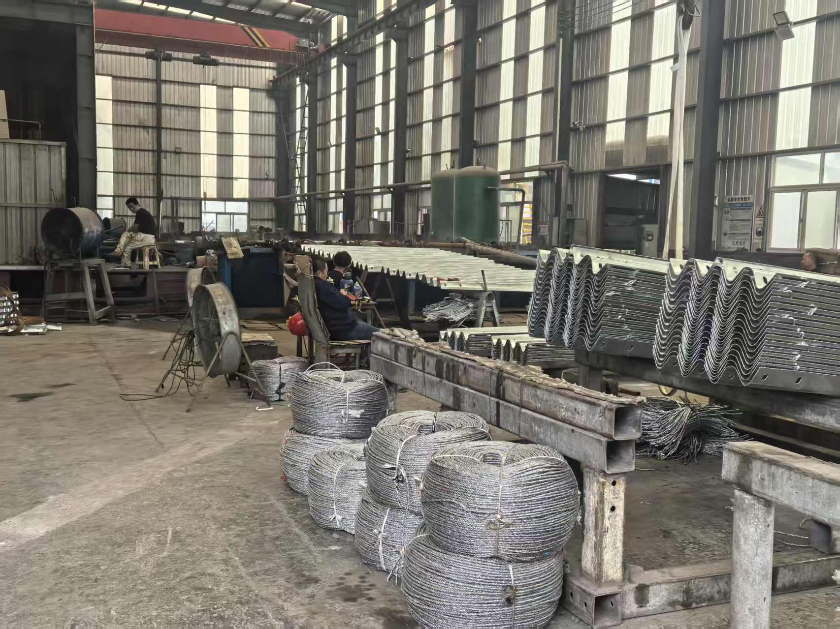 石嘴山市两波波形护栏三波波形护栏 - 排名